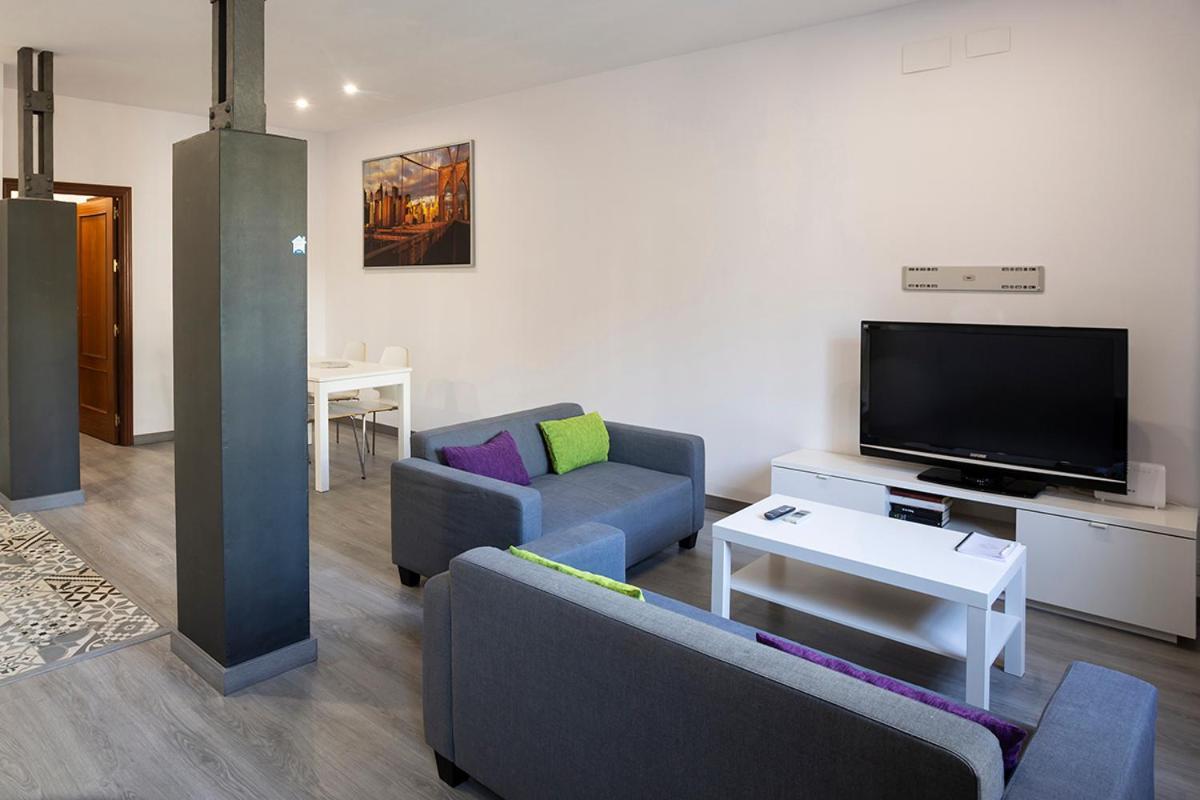 Pelicano Urban Apartment Siviglia Esterno foto